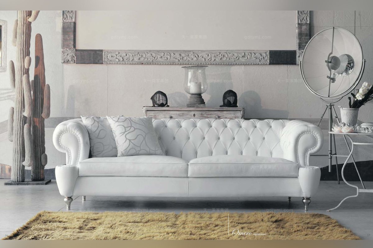 Pigoli 皮溝里白色布藝三位沙發系列