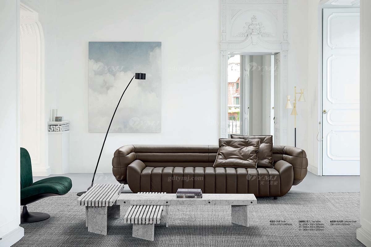 極簡風(fēng)格家具高端別墅會(huì)所大宅時(shí)尚創(chuàng)意實(shí)木棕色超纖扶手四位沙發(fā)S323四位沙發(fā)
