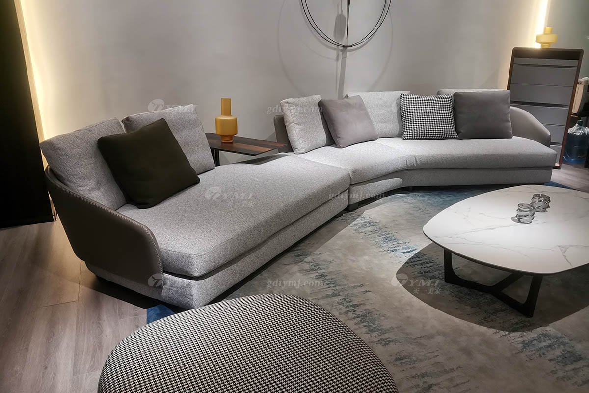 時(shí)尚高端現(xiàn)代極簡(jiǎn)家具別墅大宅家用舒灰色布藝轉(zhuǎn)角沙發(fā)F9603B沙發(fā)場(chǎng)景
