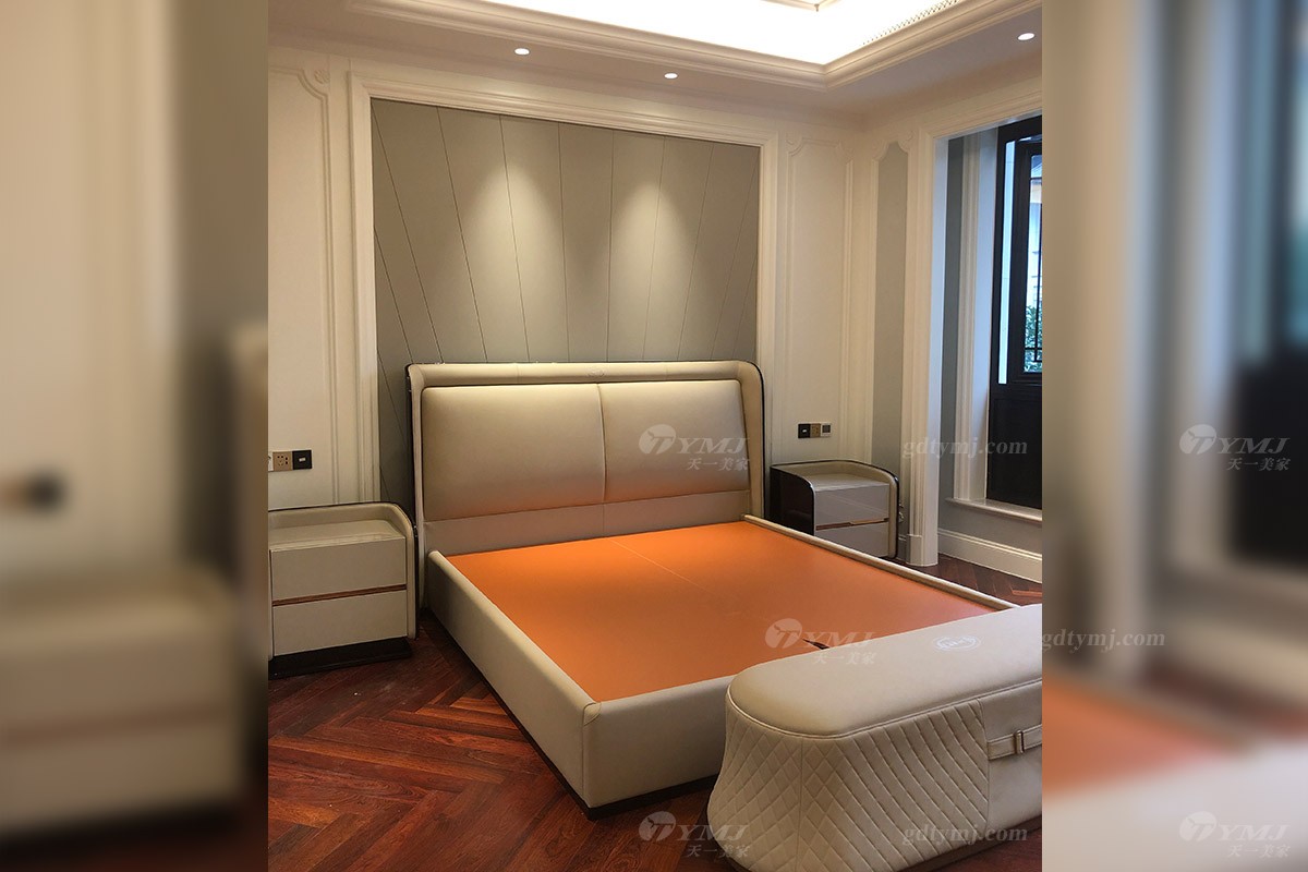 輕奢后現代雙人床