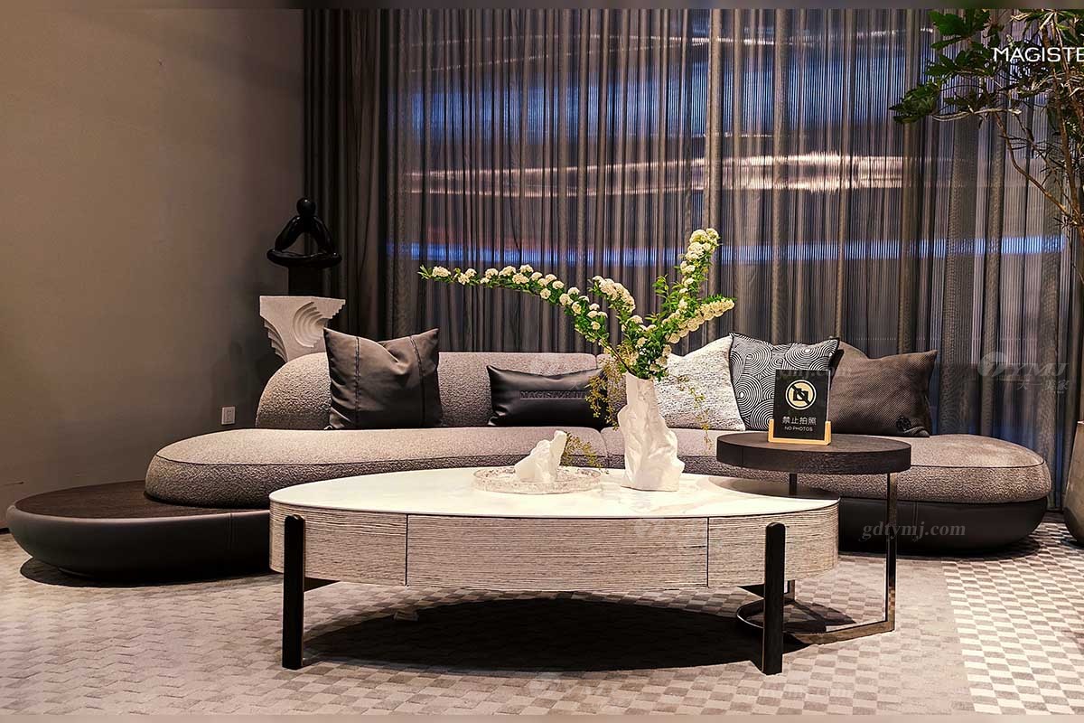 輕奢現代多位弧形沙發