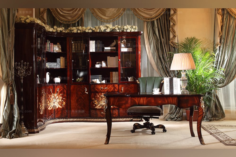 輕奢新古典書(shū)桌